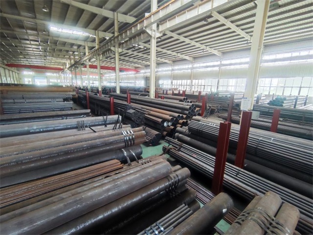 红河15CrMoG高压锅炉用无缝钢管